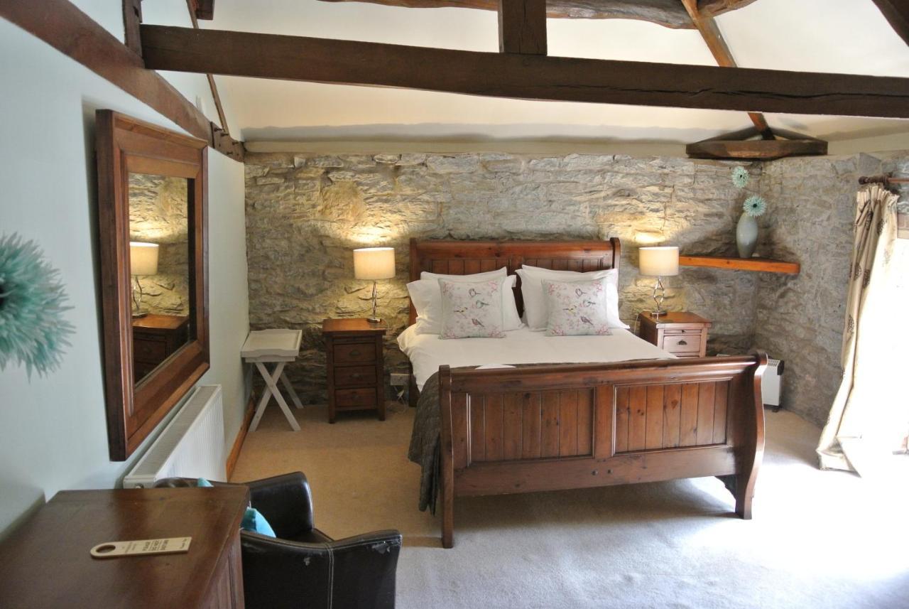 The Horse & Jockey Inn Knighton  Luaran gambar