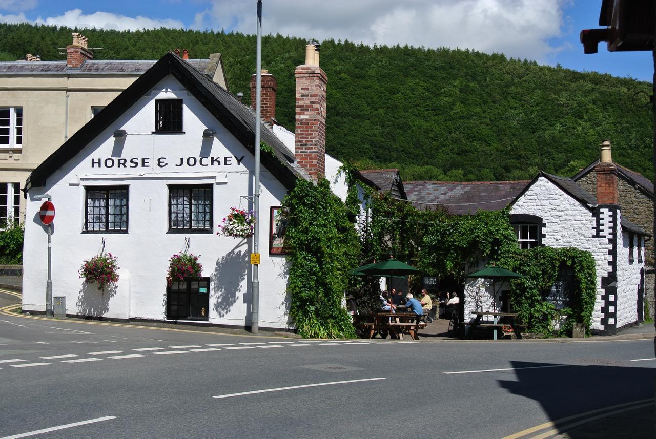 The Horse & Jockey Inn Knighton  Luaran gambar